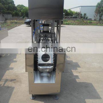 Super High Efficiency Vacuum Filling and Sealing Machine photo-4