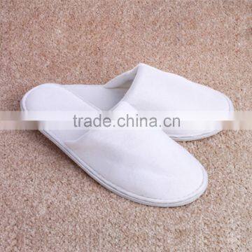 White Disposable Hotel Slippers from Hotel Amenities