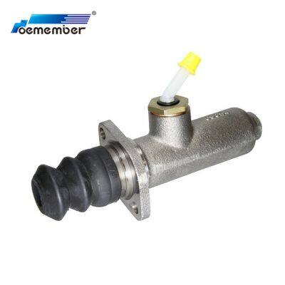 8282211000  8282211000D KG26703.1.1  Truck Auto Parts Clutch Master Cylinder For Benz