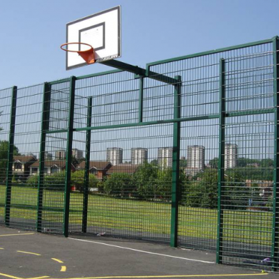 Green PVC Coated Steel Wire Mesh Roll for Stadium & Court Fencing photo-5