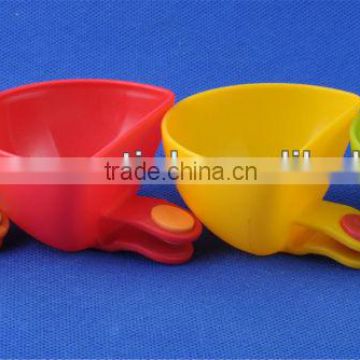 Novelty Design Colourful Plastic Plate Dip Clips,Set of 4