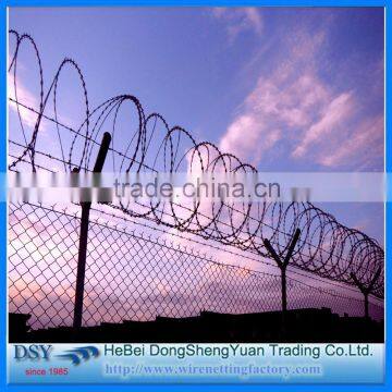 low price BTO - 22 / CBT - 65 barbed wire , concertina razor wire , razor blade barbed wire                        
                                                                                Supplier's Choice