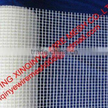 vertical roling mosquito screen window