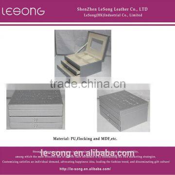 silver ribbon hinge mirrored Jewelry Boxes with pullout drawers