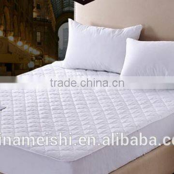 China Supplier Plain Dyed Cotton Fabric Waterproof Matress Protecter