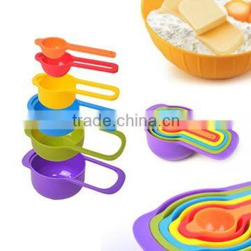 Fashion 6-Piece Colorful Plastic Kitchen Measuring Cups Spoons Set