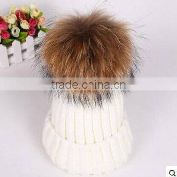 Manufacturers selling large ball wool hat European raccoon hair hair ball really thick warm hat knitted hat