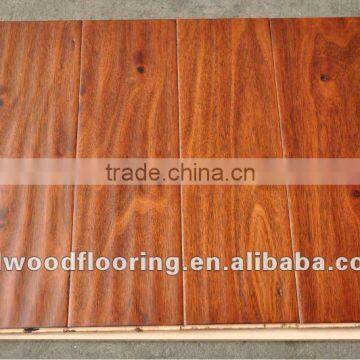 Tasmania oak Handscraped anti scratch wood flooring
