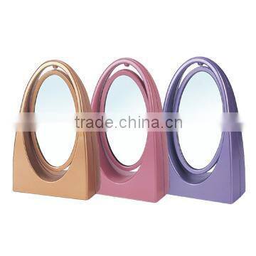 Compact lighting mirror