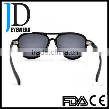 2016 Wholesale Women Cat 3 UV400 Carbon Fiber Polarized Sunglasses