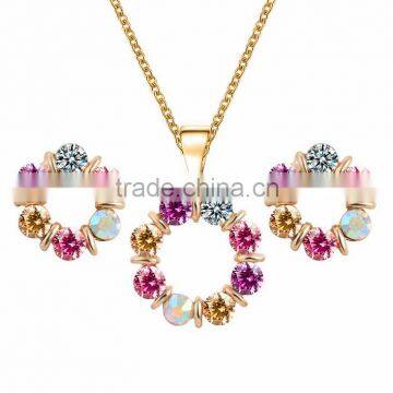 Hot deals cameo pendant multi-crystal garland necklace bridal jewelry set