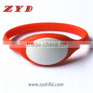 UHF RFID silicone Wristband for free sample