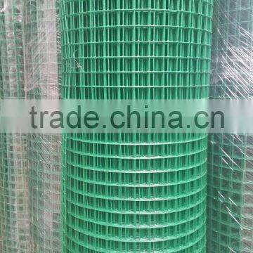 Direct Manufacturer Green PVC Coated Welded Wire Mesh Roll photo-2