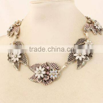 Handmade New Design Women Elegance Alloy Jewelry Necklace photo-4