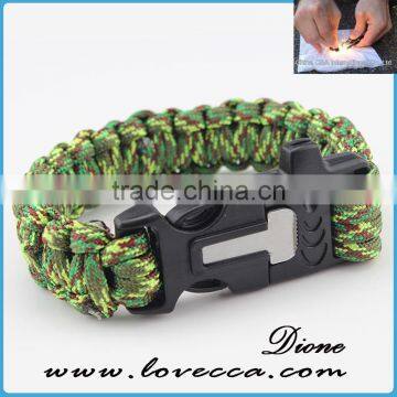 Top Quality Wholesale Diy 350 Paracord Bracelet Styles With Whistle photo-2