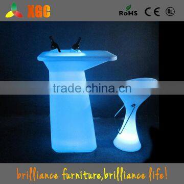 Multifunctional Outdoor PE Plastic Lighting Function Wedding Tables photo-3