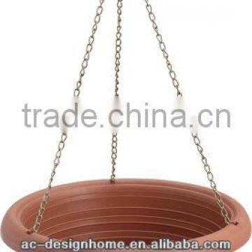 TALL ROUND PLASTIC HANGING PLANTER W/METAL CHAIN