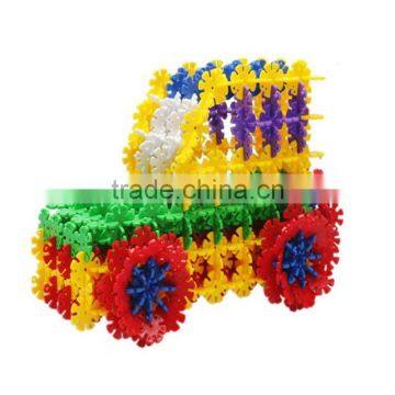 Colorful Plastic Connecting Snowflake Toys photo-3