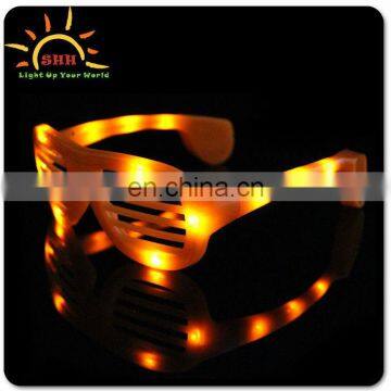 LED Flashing Hip Hop Sports Celebrity Fashion Shades Light Up Sunglasses