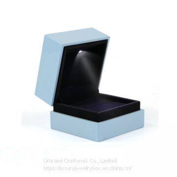 Custom Color Luxury LED Lighted Propose Engagement Ring Jewelry Box For Sale