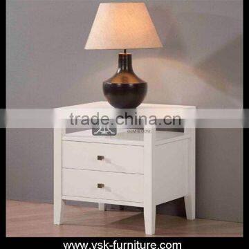 NI-132 Matt White Lamp Bedside Night Table