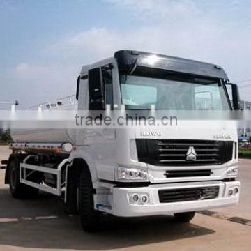 2015 new style howo 4*2 8 cbm water sprinkler water tank truck made in china