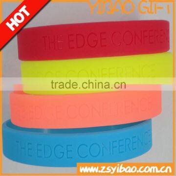 Best price debossed logo bracelet/Custom silicone wristbands