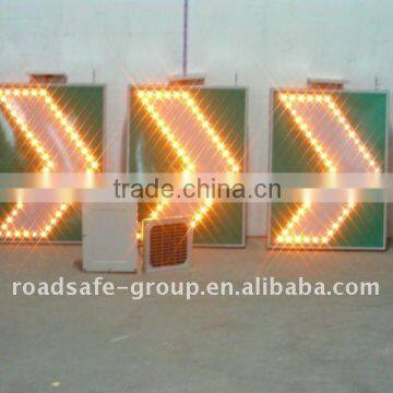 solar traffic sign
