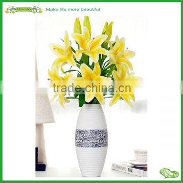 cheap artificial flower with glass vase