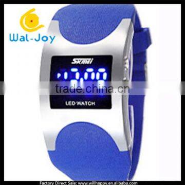 made in china charming vintage 30ATM waterproof LED calendar quartz watch(WJ-2246)