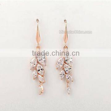 Fashion 18K Gold Diamond Wedding Earring photo-5