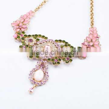 Delicate Crystal Necklace for Decoration or Gifts