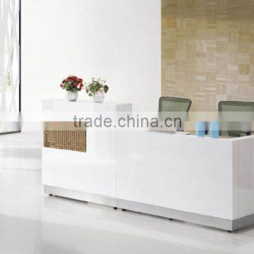 Modern white beauty MFC front office reception desk