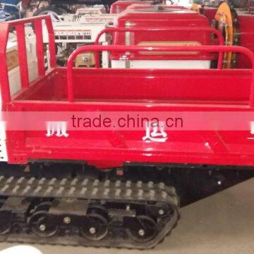 Crawler scissor lift and carrier