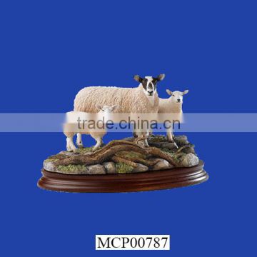 Decorative Resin Animal Sheep Figurines Wholesale