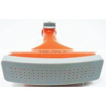 Plastic Fan Sprinkler With Plastic Spike photo-4