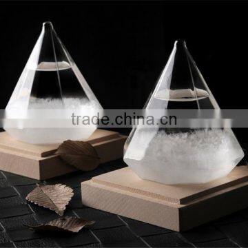 C-751 Wondrous Weather Forecast Bottle Collection Genuine Creative Gifts Lstorm Bottle Tempodrop Diamond Storm Bottle photo-2