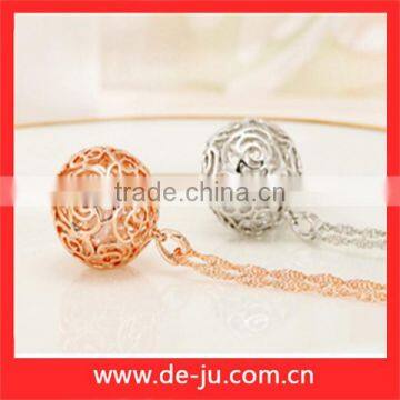 Simple Uniqe Smart Ball Sweater Necklace photo-3