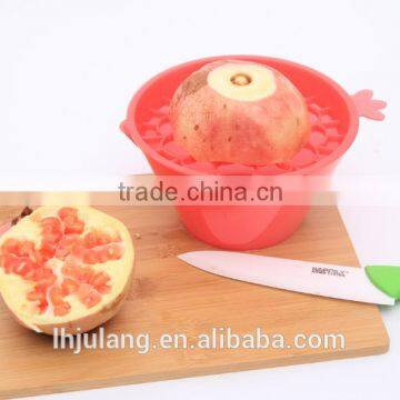 Plastic Silica Gel Cap Creative Pomegranate Peeler,Arils Removal Tool for Kitchen photo-4
