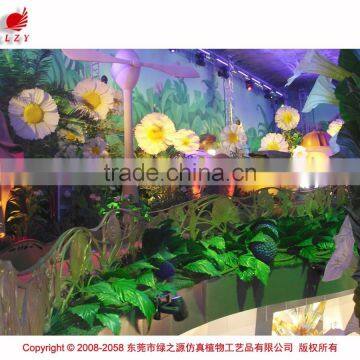 Customized artificial giant flowers and plants for landscaping