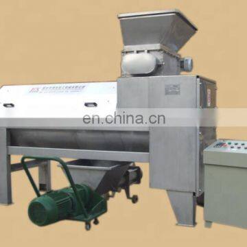 Machines pour éplucher et désnoyer les fruits de longane, éplucheuse de fruits de litchi et équipement pour enlever le noyau, ligne de traitement de jus de litchi photo-2