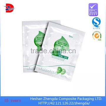 Natural fresh & revitalizing facial mask wholesale korean brands cosmetics bag