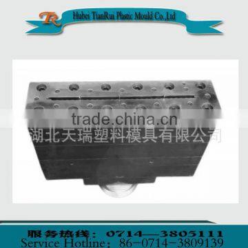 Инструмент для экструзии дверных панелей из дерево-пластикового композита photo-4