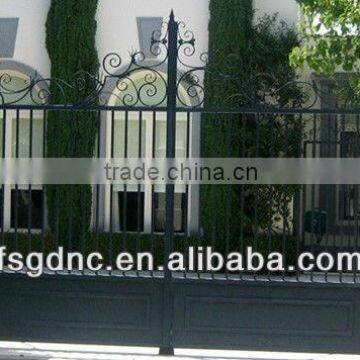 Well-Design Iron Garden Gate