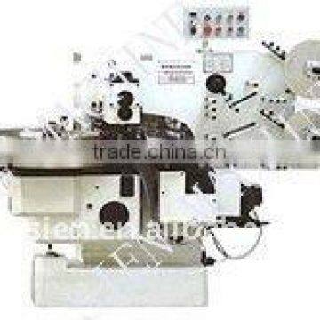 Double twist candy wrapping machine