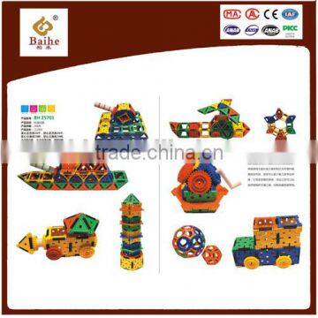 Plastic building block toys