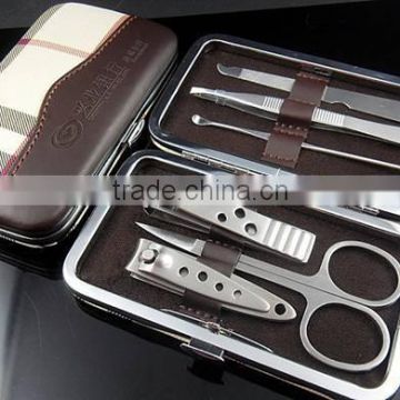 Good Quality & 6 pcs colourful manicure set