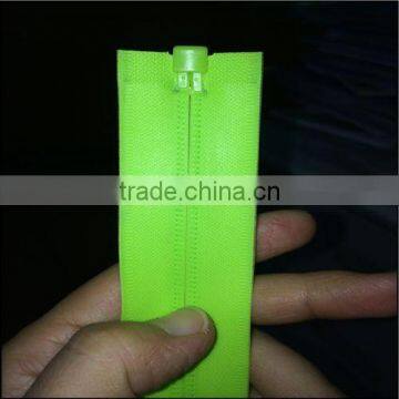 NO.7 Open End Seamless Zipper for Mattress Cover With Neon Green Fashion Color photo-6