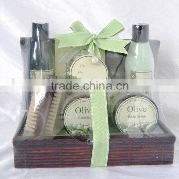 Bath gift set(body lotion,shower gel, body spray, body scrub, bath salt)