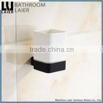 Elegant Direct Marketing Factory Zinc Alloy Soft Feeling Bathroom Sanitary Items Wall Mounted Tumbler Holder